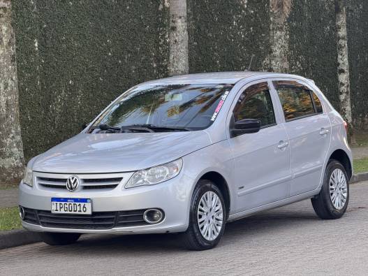 VOLKSWAGEN - GOL - 2008/2009 - Prata - R$ 27.900,00