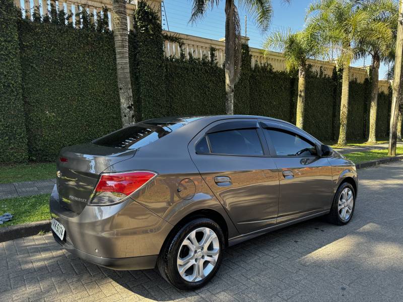 CHEVROLET - PRISMA - 2014/2014 - Cinza - R$ 49.900,00