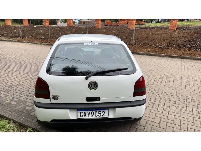 VOLKSWAGEN - GOL - 2001/2001 - Branca - R$ 13.900,00