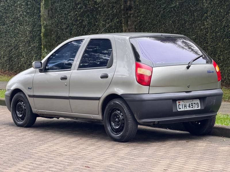 FIAT - PALIO - 1996/1997 - Cinza - R$ 12.900,00